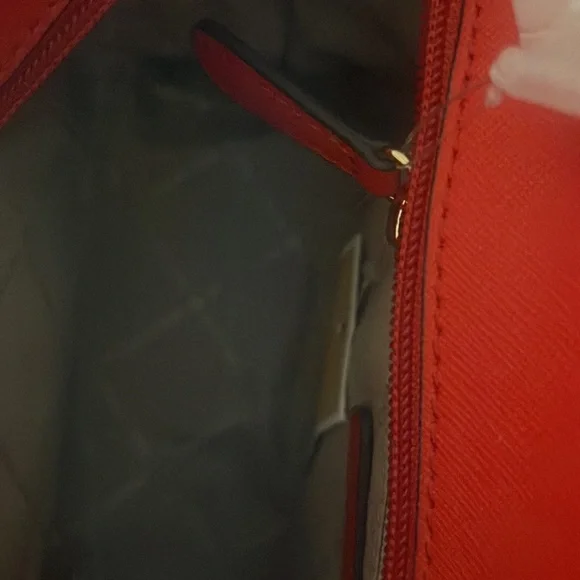 Michael Kors Jet Set Travel XS TZ Tote Bag free key chain - Picture 7 of 11